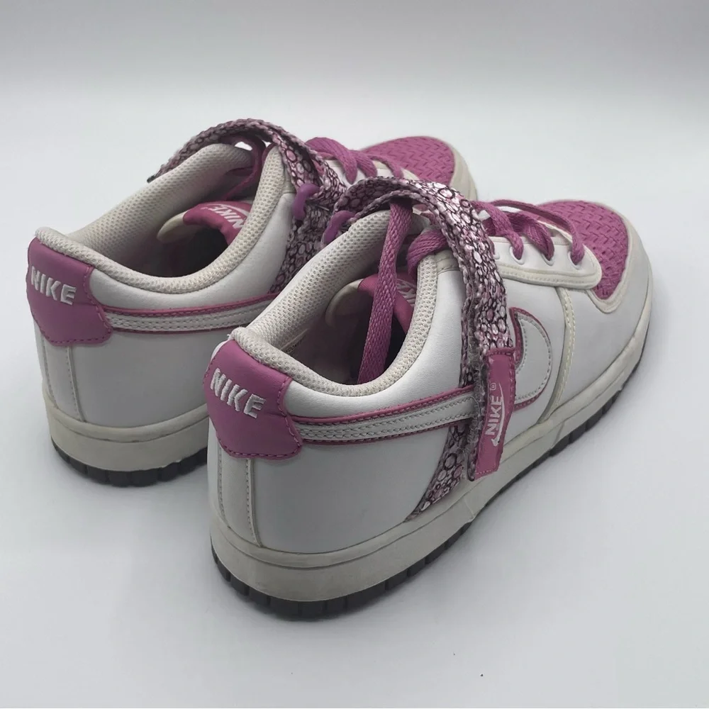 Nike these sneakers